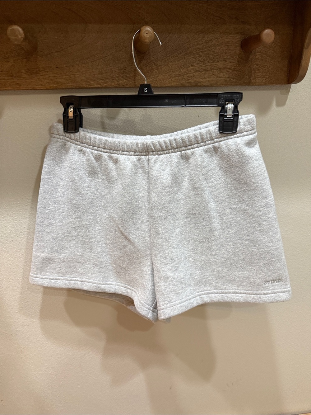 NWT Aritzia swear fleece shorts